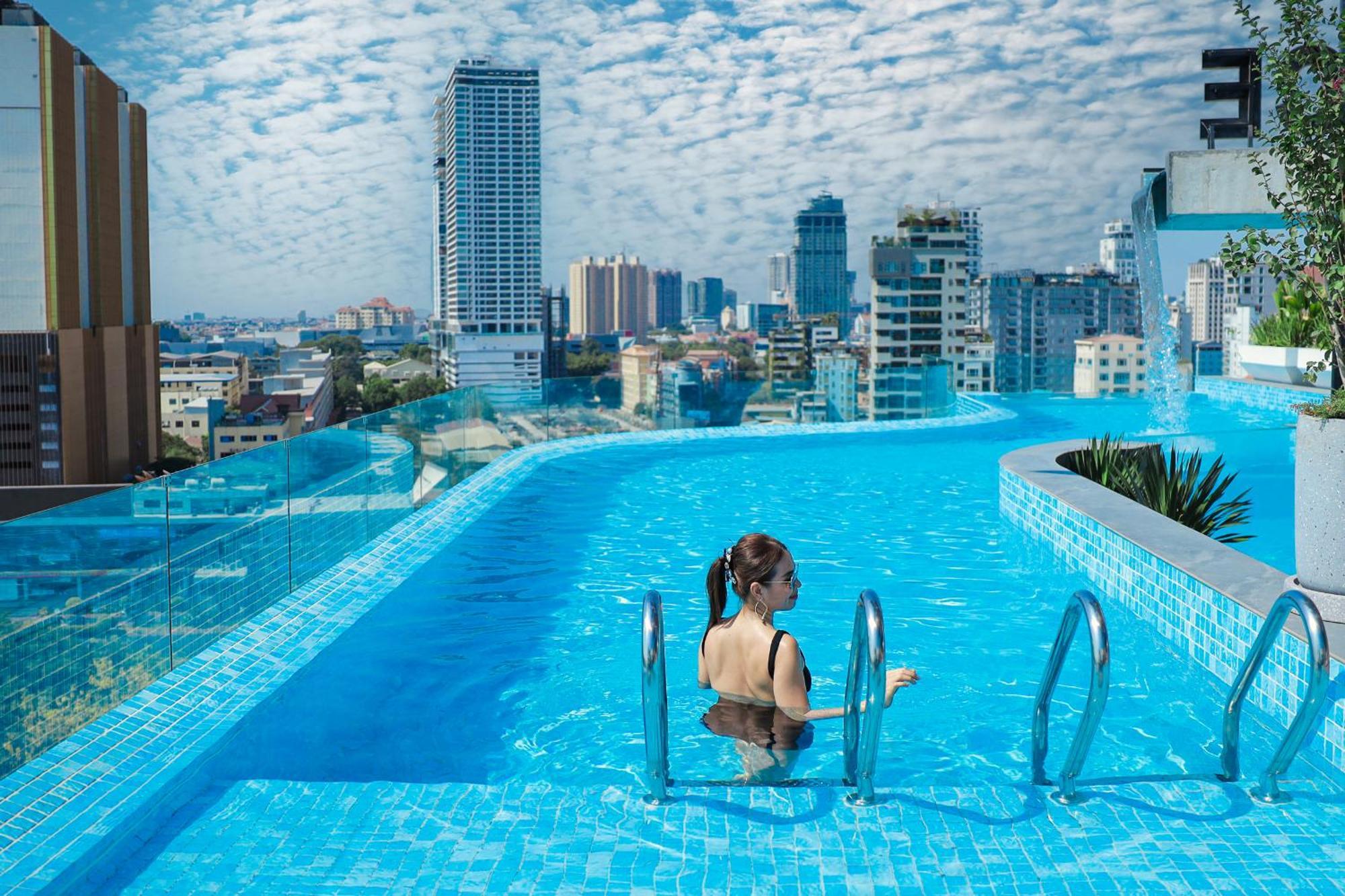 Chaiya Palace Hotel Phnom Penh Dış mekan fotoğraf