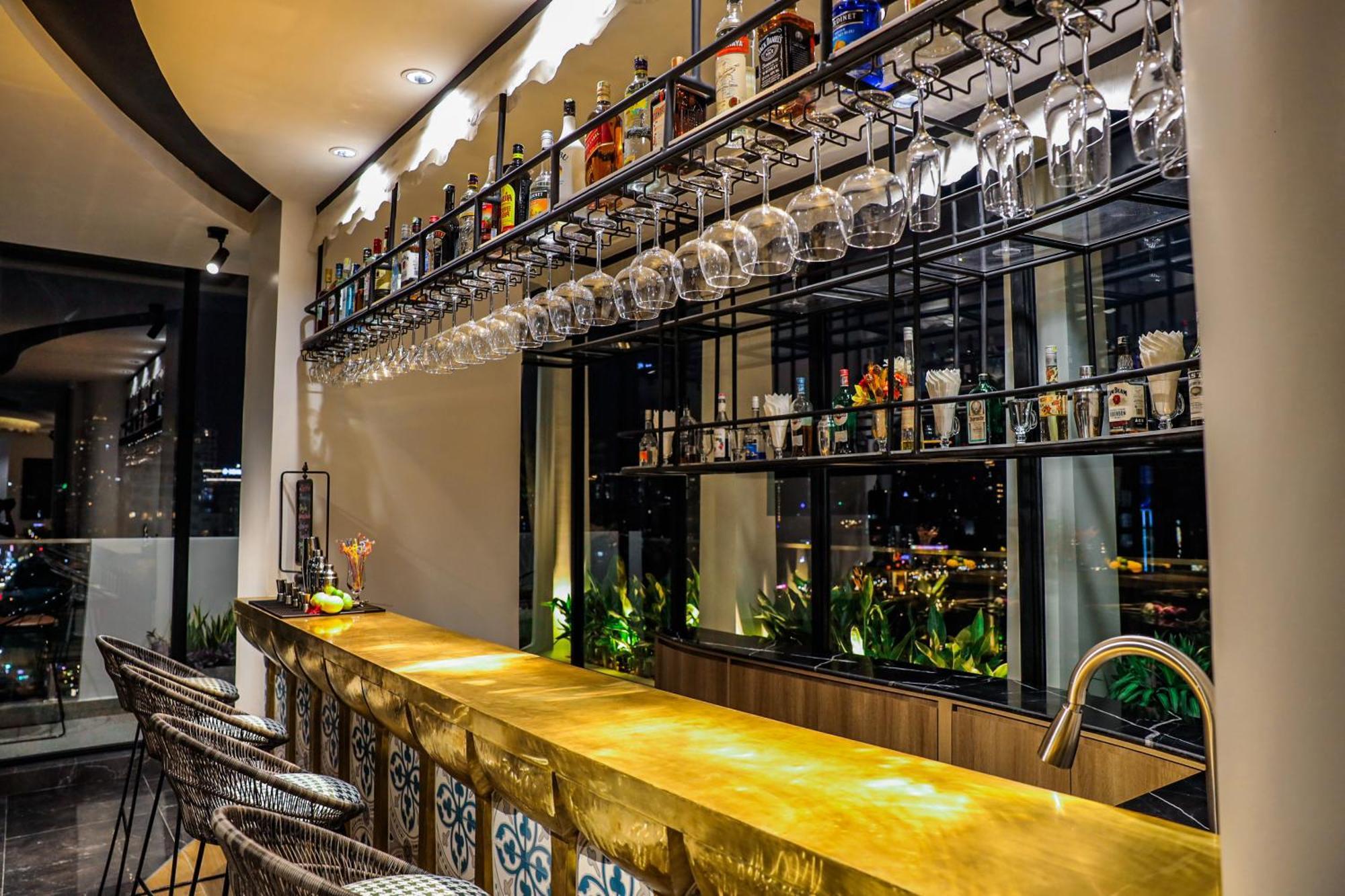 Chaiya Palace Hotel Phnom Penh Dış mekan fotoğraf